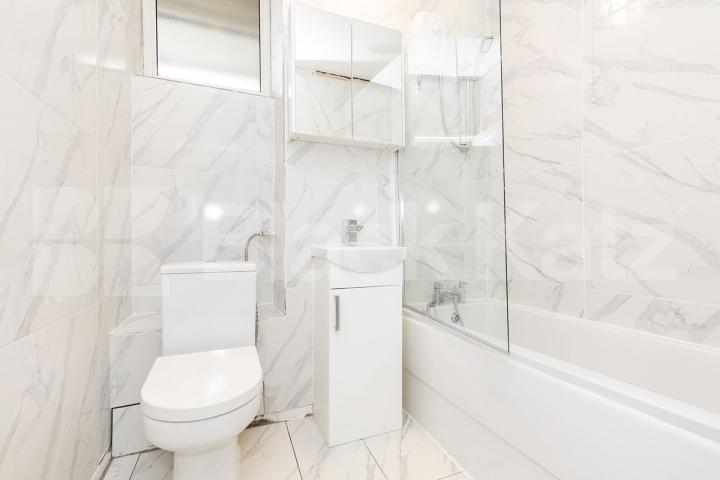 3 double bedroom apartment with balcony and inclusive of heating and hot water Collier Street, Angel / Kings Cross